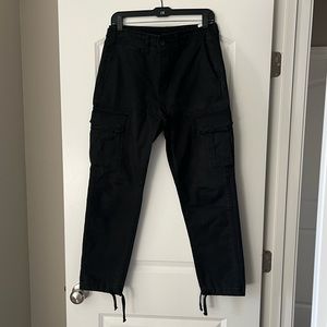 AE Cargo Joggers